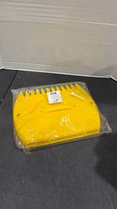 lot 2154 image: Aspectek Leaf Scoops
