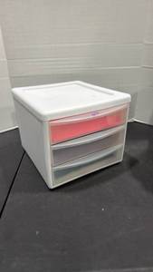 lot 2170 image: Sterilite 3 drawer desktop organizer