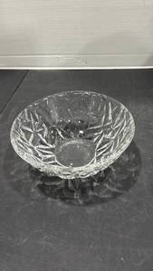 lot 3001 image: Tiffany & Co crystal 9 inch bowl