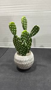 lot 3011 image: Faux cactus plant