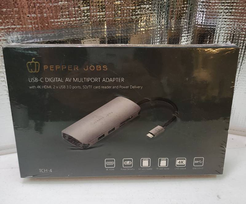 lot 59050 image: USB C Hub, 6 in 1 USB C to HDMI Adapter Hub - Retail $30