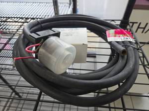 lot 18552 image: Drive-Through Control Switch w Black Mounting Bracket