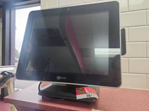 lot 18825 image: NCR Point-of-Sale Terminal with Flat Panel Display, Stand and Side Module  Model 77761-3100-0067