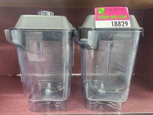 lot 18829 image: (2) Vitamix Blender Containers w Lids and Blade Assemblies, 48oz Markings