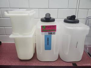 lot 18832 image: Cold Brew &amp Mocha Premix Dispenser Jugs with 2 White Food Storage Containers