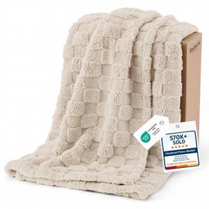 lot 9257 image: Bedsure Beige Checkered Soft Cozy Throw Blanket for Bed,50�60
