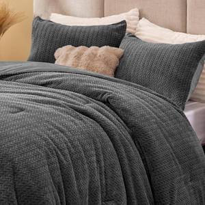 lot 1109 image: ChiXpace Queen Comforter Set Grey Fleece Flannel 3 Pieces