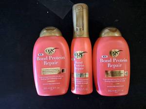 lot 11128 image: OGX Bond Protein Repair Set Shampoo, Conditioner & Heat Protect Spray