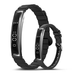 lot 18446 image: RIFESI Smart Fitness Activity Tracker Bracelet Heart Rate Sleep Waterproof