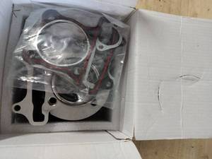 lot 1175 image: Tupo Cylinder Top End Rebuild Kit 2.26in 150cc GY6150-57.4