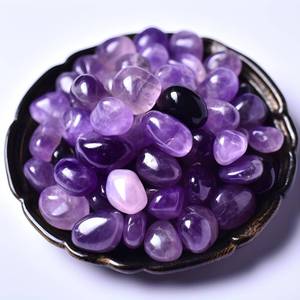 lot 2497 image: Polished Amethyst Crystals Tumbled Gemstones 0.5 Inch 10 oz