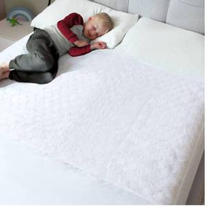 lot 1298 image: Hygge Supplies Potty Training Bed Wetting Pad 52 x 36 Full Size