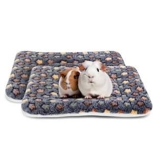 lot 2405 image: Arctic Eagle Guinea Pig Bed Pee Pads 2 Pack 13 x 10 Inch Fleece
