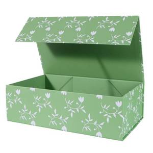 lot 2470 image: LFBOX Gift Box Green Leaves Magnetic Lid 13.8 x 8.3 x 4.4 in 1 Pack
