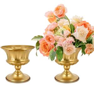 lot 5785 image: Gold Metal Compote Vase 5.9 Inch Set of 2