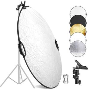 lot 5844 image: NEEWER 5-in-1 Photography Light Reflector 32 with Clamp RF-80II