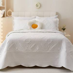 lot 13928 image: Cmfshape Quilt Set California King 114 x 102 3 Piece White Coin Pattern