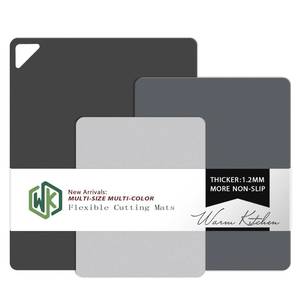 lot 2072 image: WK Flexible Plastic Cutting Board Mat Set Non Slip BPA Free 3 Sizes