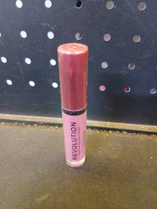 lot 12995 image: Revolution Makeup Revolution London Sheer Brillant Lip Gloss