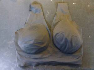 lot 12997 image: True & Co. Seamless Pullover Bra Black Size XLTG