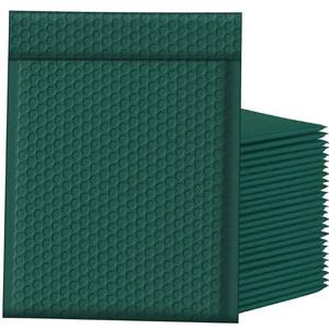 lot 13068 image: Famagic Bubble Mailers Green 8.5x12 in 40 Pack