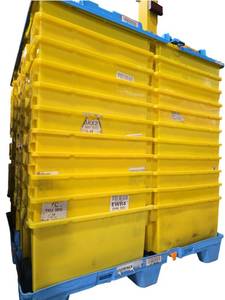 lot 175 image: (66) Yellow Plastic Nesting Storage Totes&nbsp