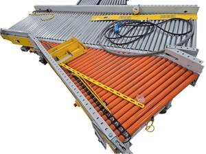 lot 216 image: Roller Conveyor w Orange Roller Section & ConveyLinx Controls on Casters