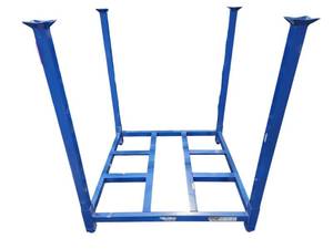 lot 486 image: Global Industrial Blue Steel Stackable Post Pallet Rack w 4 Corner Posts