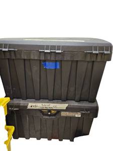 lot 702 image: Contico Extreme Tuff 53 Gallon Storage Bin 36.75in x 22.75in x 20.25in