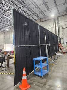 lot 58 image: Privacy Enclosure