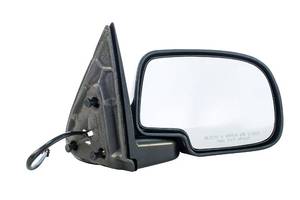 lot 2619 image: Dependable Direct Passenger Side Mirror fits Chevy 2000-2005 GM1321247 - Retail $59