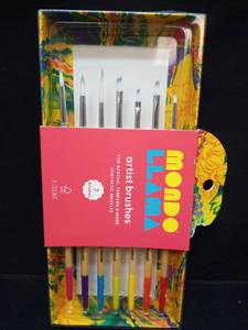 lot 1088 image: Mondo Llama Artist Brushes 7 Count Synthetic Bristles - Retail $17