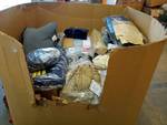 Pallet / Gaylord Curtains, Blinds, Shades, Wall Panels, Misc Hard and Soft Lines Home Decore - Retail: ~$1,000