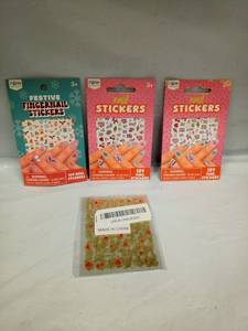 lot 124 image: Nail Stickers Lot 160 Count and Three 129 Count Packs bonus goldhearts sticker (count unknown) - Retail $15