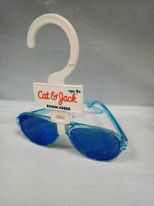 lot 205 image: Cat & Jack Kids Sunglasses Ages 3 100% UV Protection - Retail $0