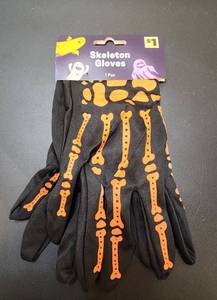 lot 71133 image: Skeleton Gloves Pair (7Pairs) - Retail $7