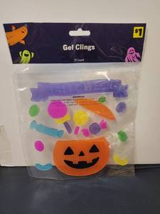 lot 71137 image: Gel Clings Halloween Assorted Lot 7 Packs 21Count - Retail $8