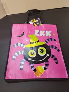 lot 71144 image: EKK Halloween Trick-or-Treat Bags with Witch Design Pink (Set of 8) - Retail $8