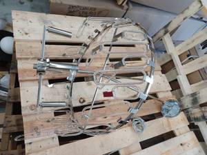 lot 13330 image: Polished Chrome Tiered Chandelier w Clear Glass Oval Link Drops
