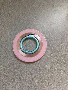 lot 2876 image: Magnetic Phone Grip  - Retail $0