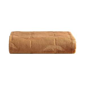 lot 2905 image: Eddie Bauer - Embossed Plush Throw Blanket for Couch or Bed, 50 x 70 - Retail $22