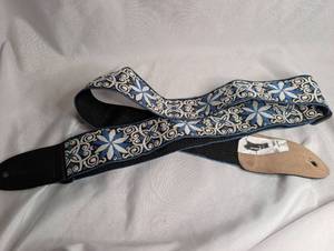 lot 1111 image: Levys Guitar Strap with Adjustable Slider Buckle