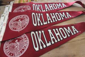 lot 5326 image: OU Wool Pennants