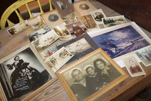 lot 5341 image: Vintage Pictures and Post Cards