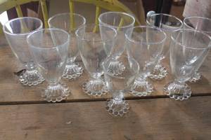 lot 5378 image: Vintage Glasses