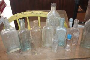 lot 5381 image: Vintage Bottles