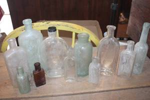 lot 5382 image: Vintage Bottles