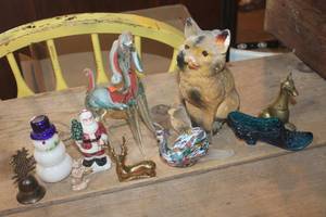 lot 5407 image: Murano Glass Snail and More