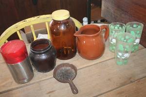 lot 5428 image: Amber Glass Jars and More