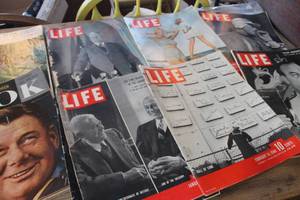 lot 5445 image: Antique Life, Look and Post Magazines